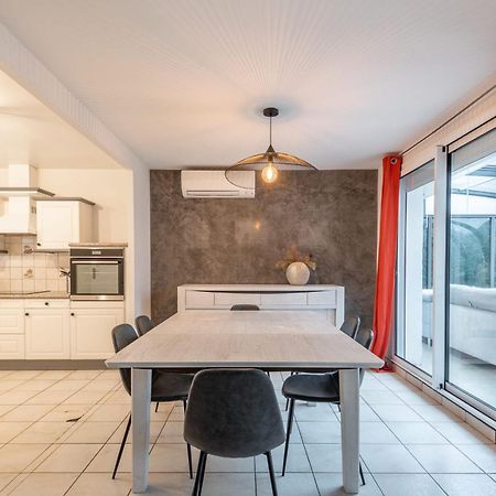 Alpiloc - Town House With Garden And Winter Lounge Villa Annecy Bagian luar foto